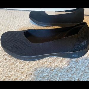Skechers wide width slip on loafer